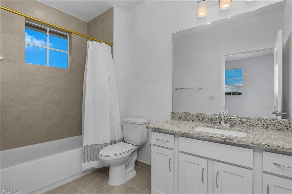 26410 Coco Cay CIR # 201, BONITA SPRINGS FL 34135-22