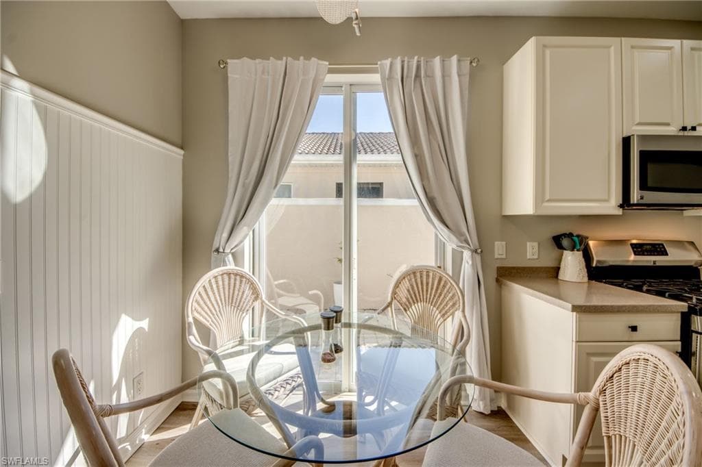 10600 Tirano CT, FORT MYERS FL 33913-21