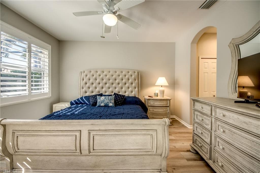 10600 Tirano CT, FORT MYERS FL 33913-22