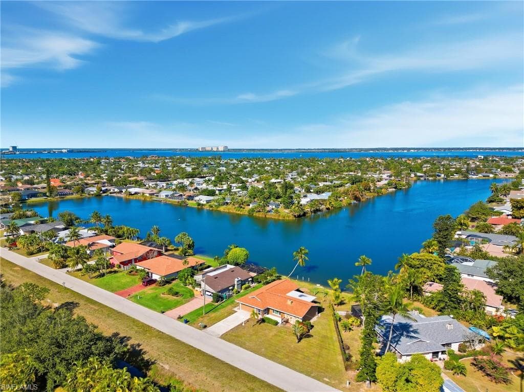 15840 Lake Candlewood DR, FORT MYERS FL 33908-2