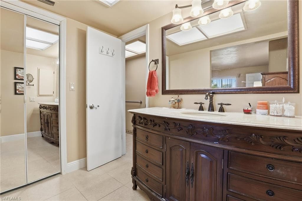 15840 Lake Candlewood DR, FORT MYERS FL 33908-24