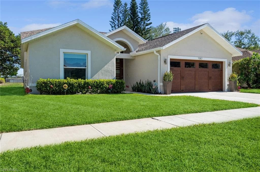7087 Lone Oak BLVD-1