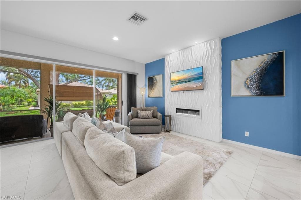 7384 Sika Deer WAY, FORT MYERS FL 33966-2