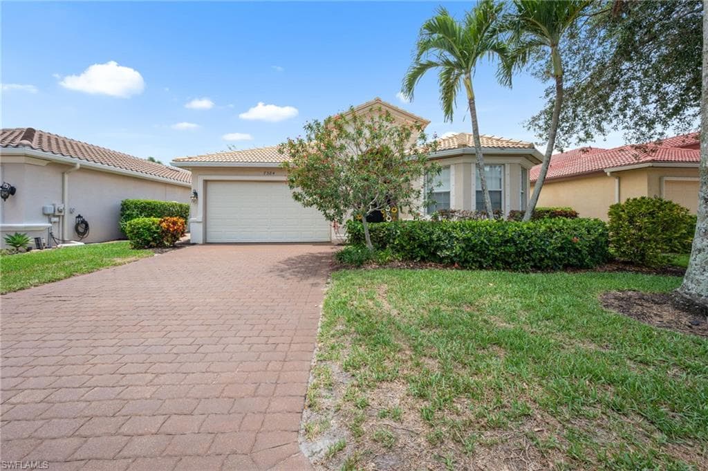 7384 Sika Deer WAY, FORT MYERS FL 33966-36