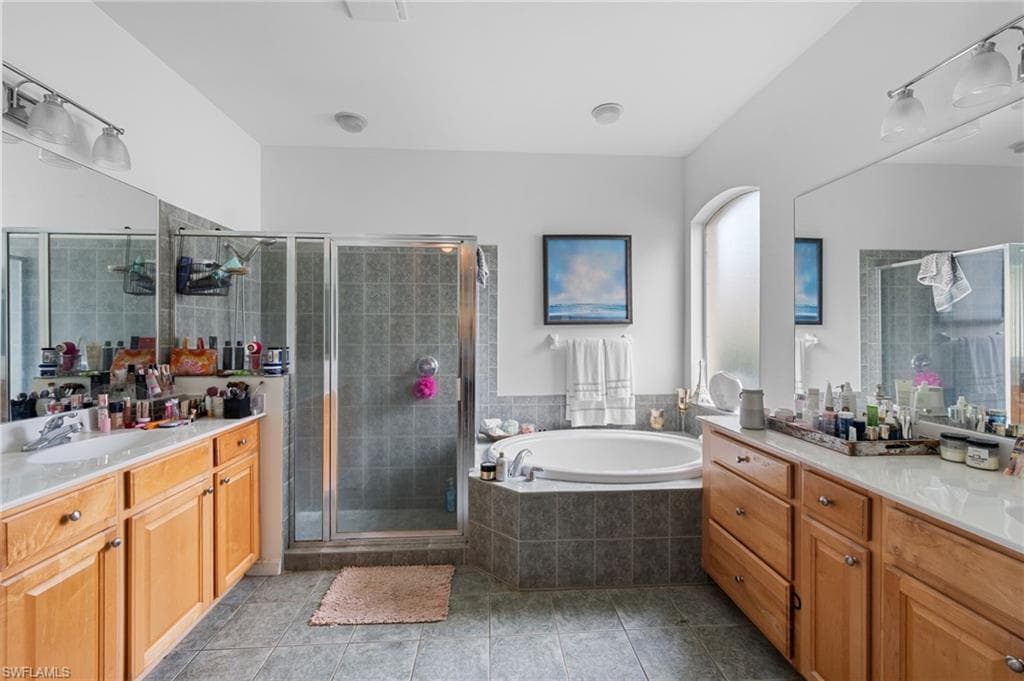 7384 Sika Deer WAY, FORT MYERS FL 33966-20