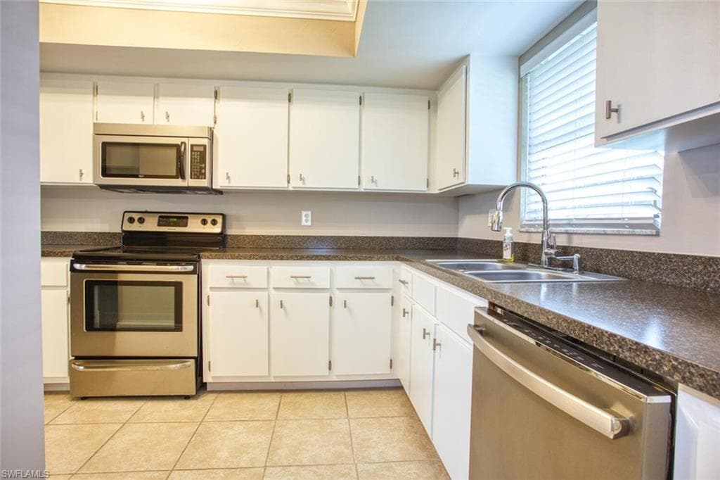 5917 Littlestone CT # 118, NORTH FORT MYERS FL 33903-1