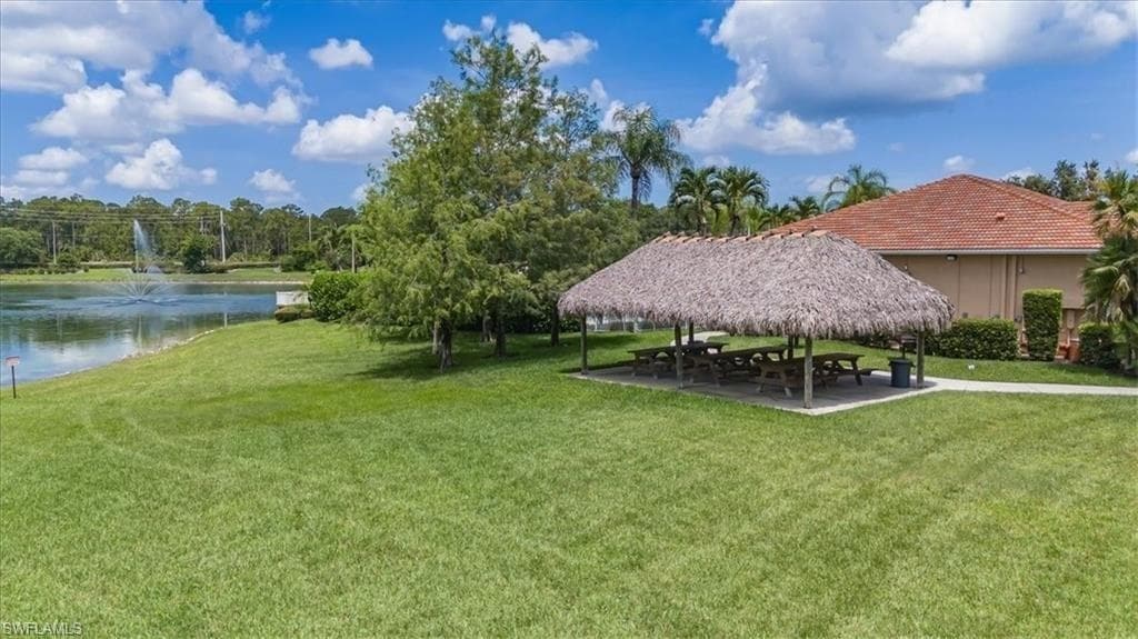 657 Grand Rapids BLVD, NAPLES FL 34120-39