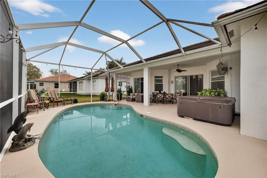 657 Grand Rapids BLVD, NAPLES FL 34120-28