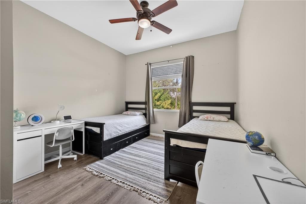 657 Grand Rapids BLVD, NAPLES FL 34120-20