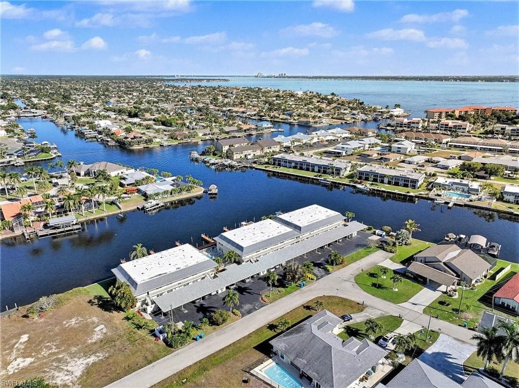 1825 SE 41st ST # 1A, CAPE CORAL FL 33904-26