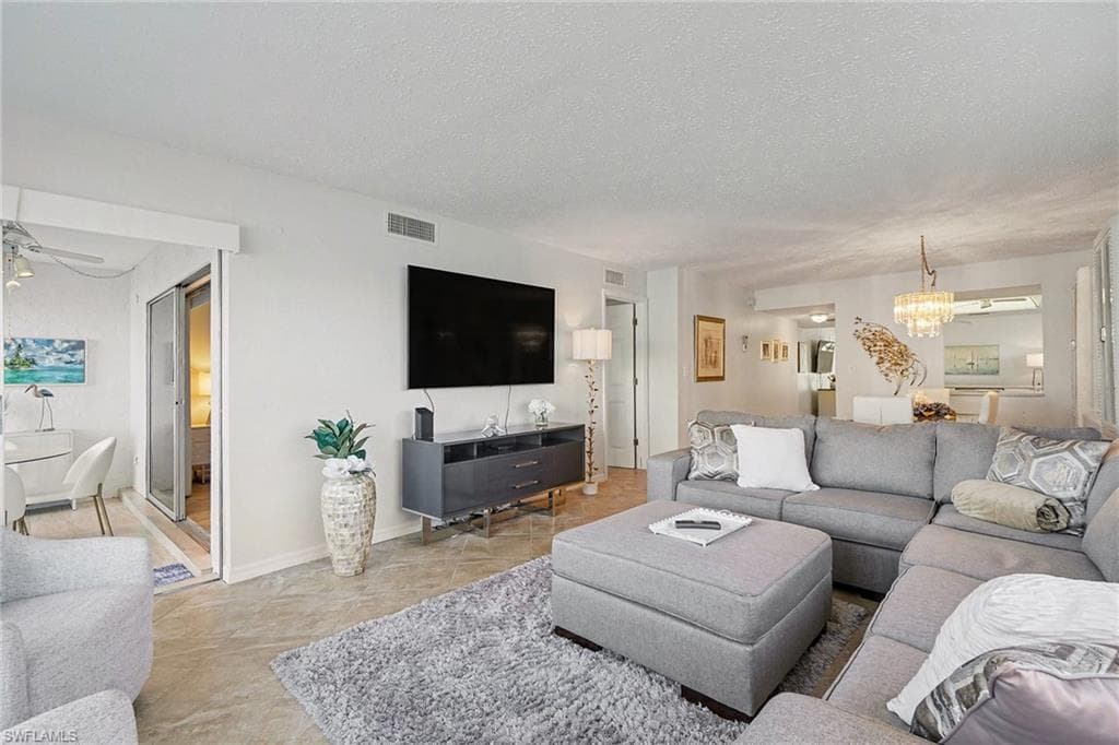 1825 SE 41st ST # 1A, CAPE CORAL FL 33904-11
