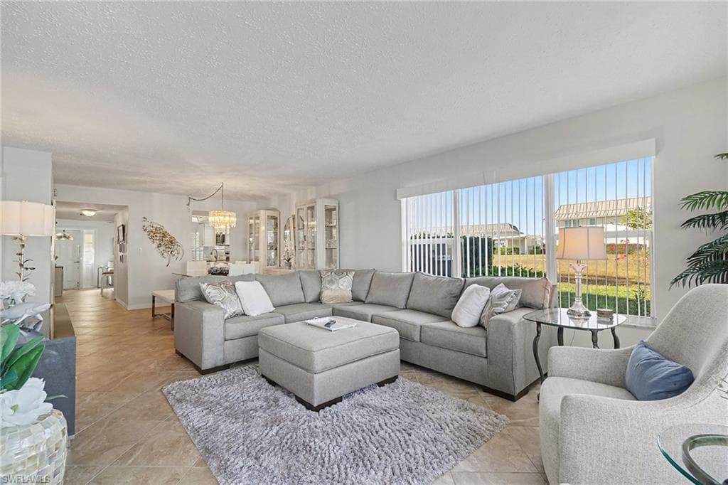 1825 SE 41st ST # 1A, CAPE CORAL FL 33904-10