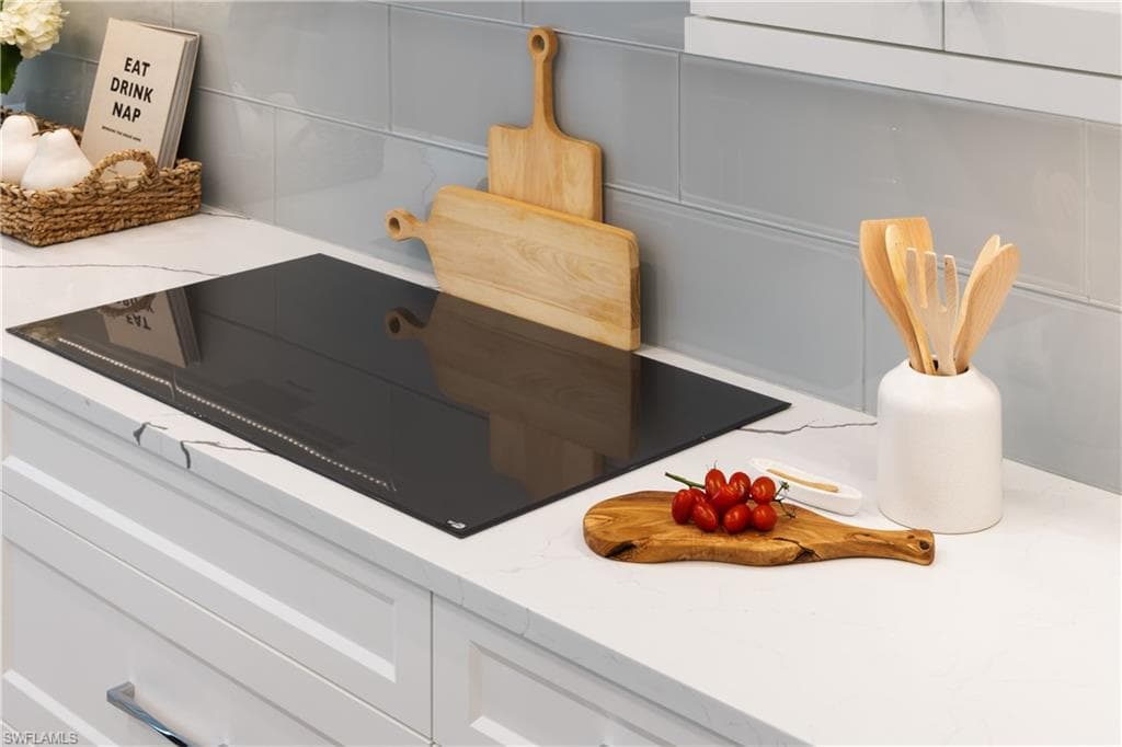 4751 1st AVE SW, NAPLES FL 34119-12