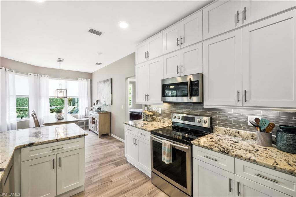 15047 Balmoral LOOP, FORT MYERS FL 33919-10