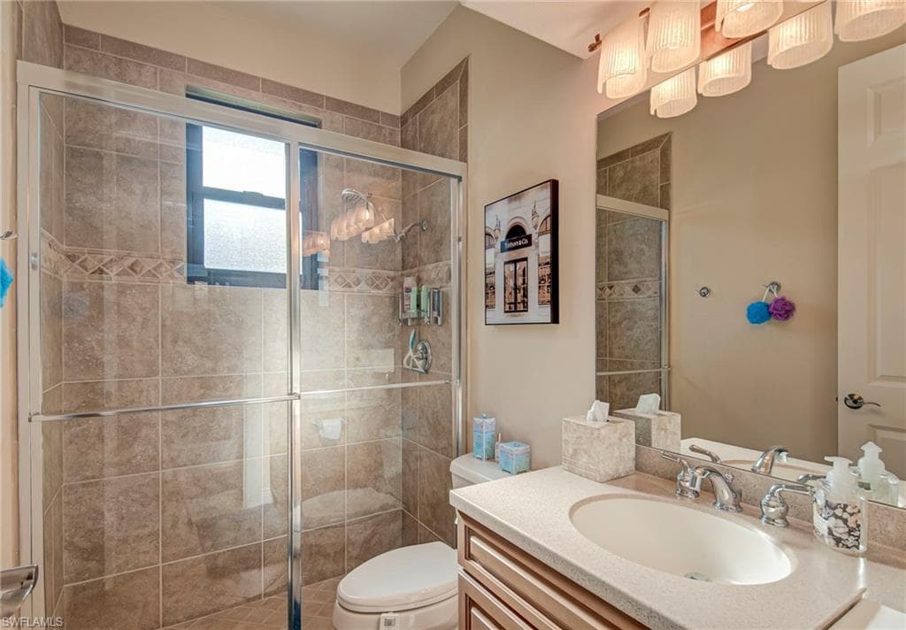 3126 Terramar CT, NAPLES FL 34119-21