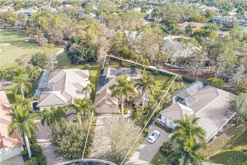 3126 Terramar CT, NAPLES FL 34119-29