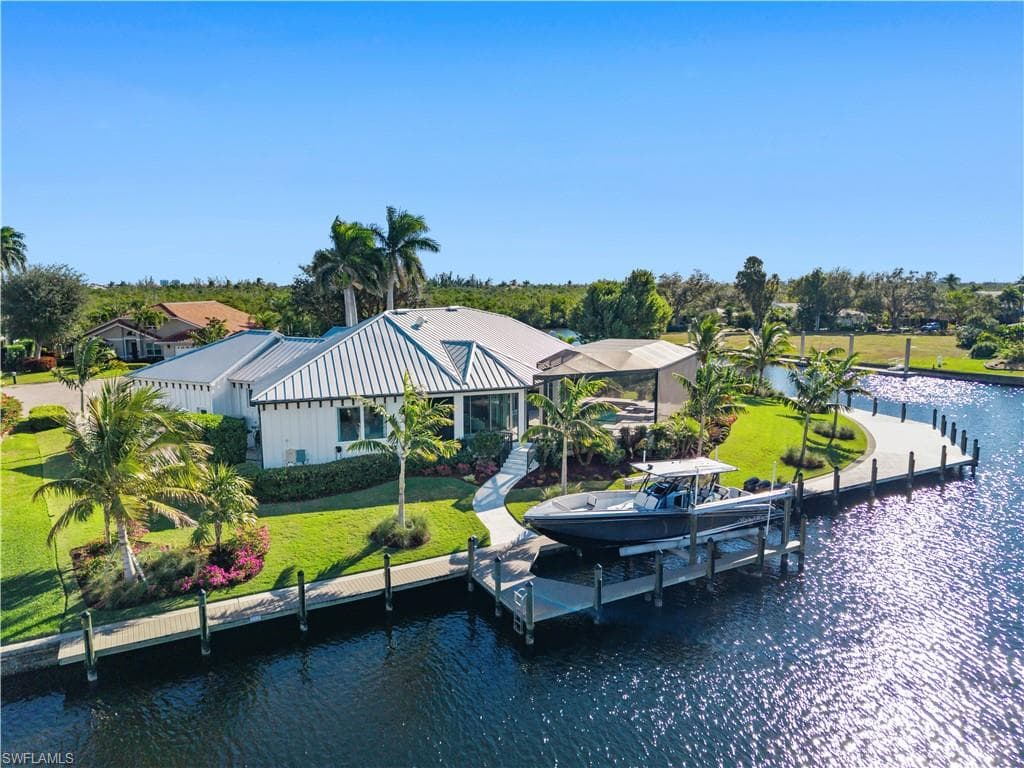 6707 Daniel CT, FORT MYERS FL 33908-2