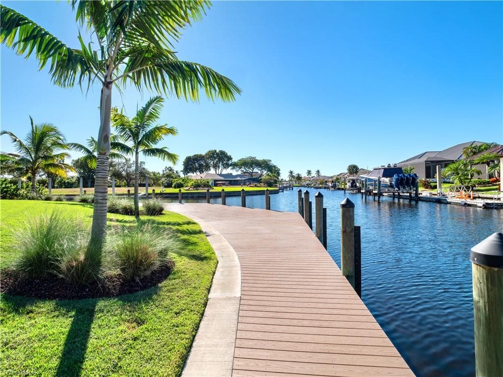6707 Daniel CT, FORT MYERS FL 33908-40