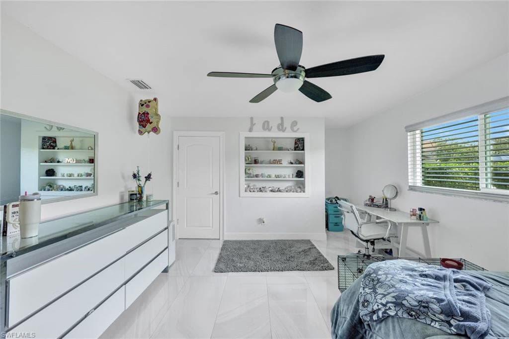 6448 Griffin BLVD, FORT MYERS FL 33908-26