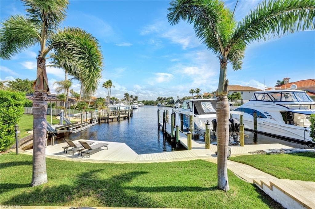 6448 Griffin BLVD, FORT MYERS FL 33908-41