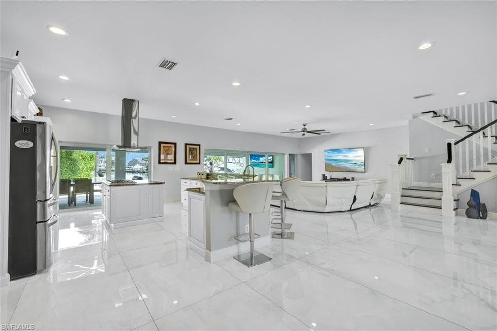 6448 Griffin BLVD, FORT MYERS FL 33908-13