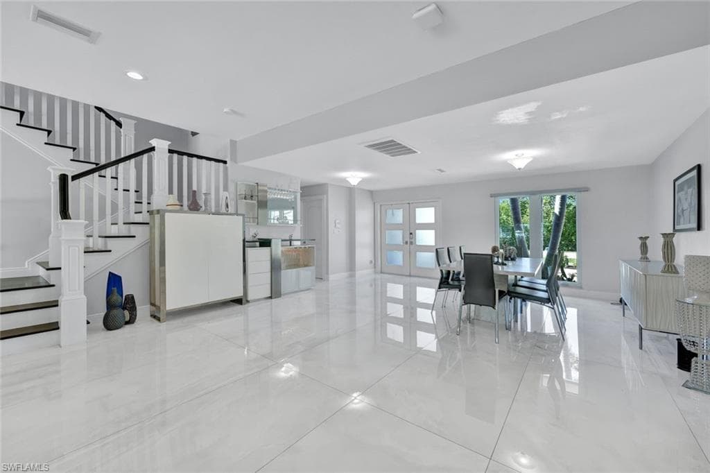 6448 Griffin BLVD, FORT MYERS FL 33908-10