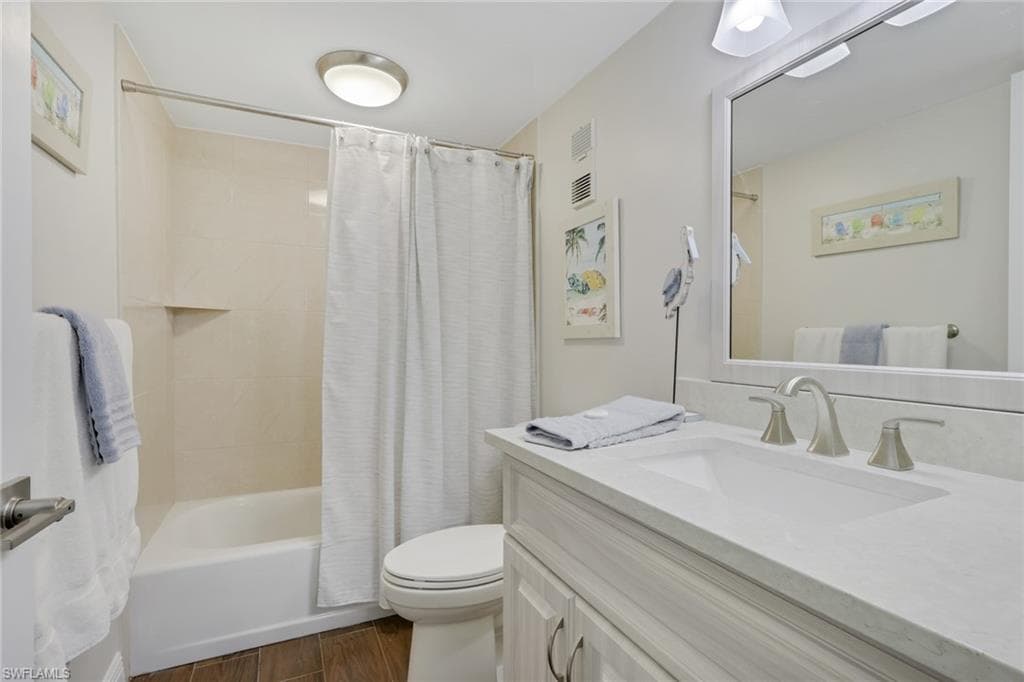 260 Seaview CT # 1108, MARCO ISLAND FL 34145-25