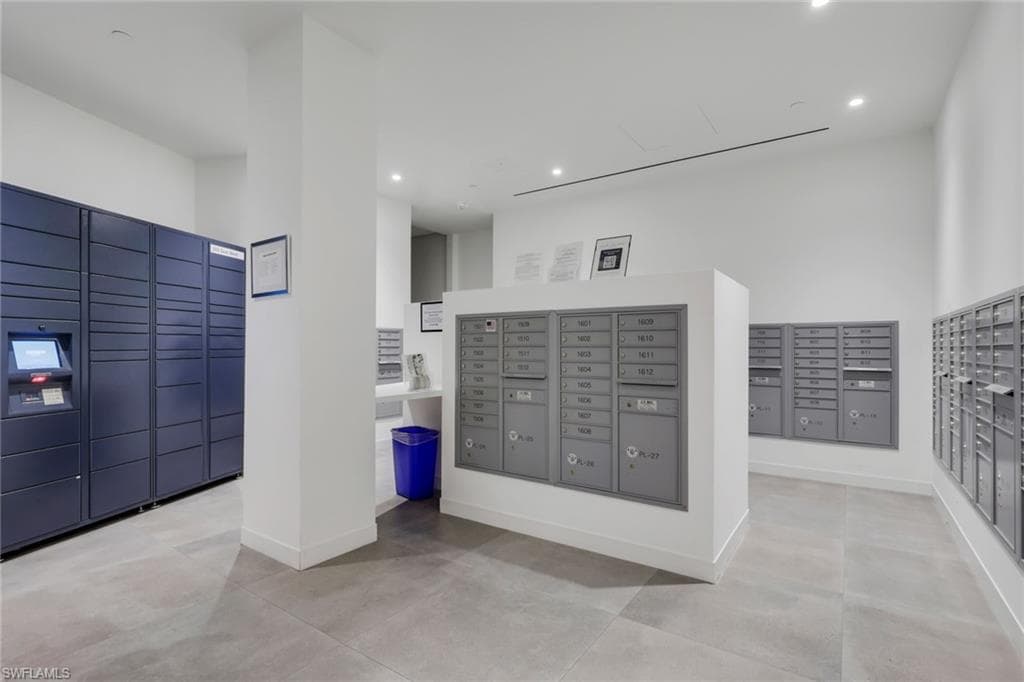 260 Seaview CT # 1108, MARCO ISLAND FL 34145-35