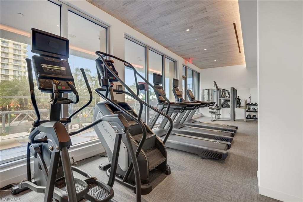 260 Seaview CT # 1108, MARCO ISLAND FL 34145-29