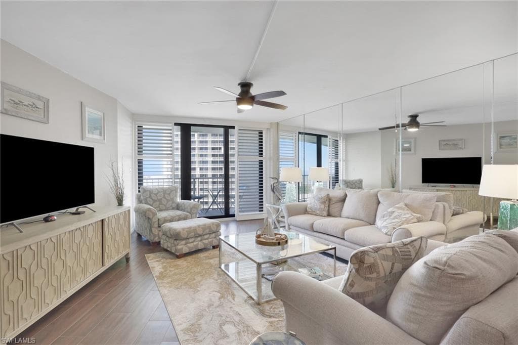 260 Seaview CT # 1108, MARCO ISLAND FL 34145-7