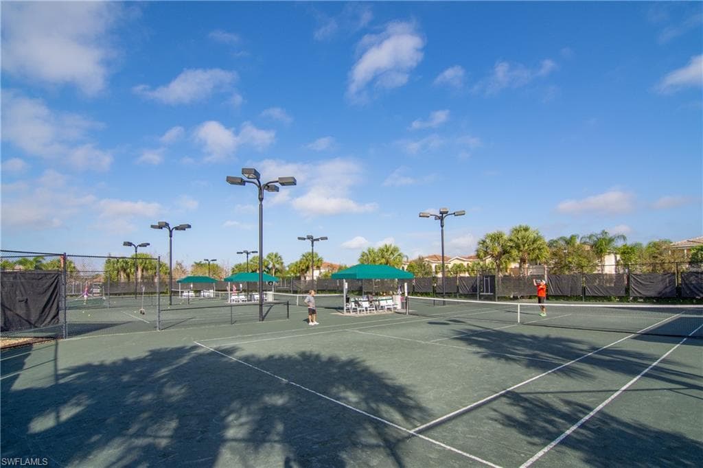 15351 Upwind DR, BONITA SPRINGS FL 34135-38