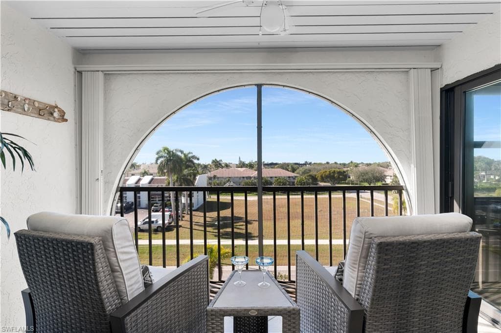 1012 Anglers CV # D507, MARCO ISLAND FL 34145-2