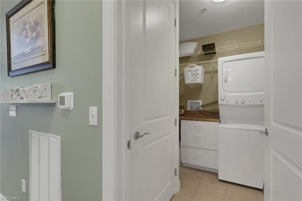 8011 Via Monte Carlo WAY # 2213, ESTERO FL 33928-4