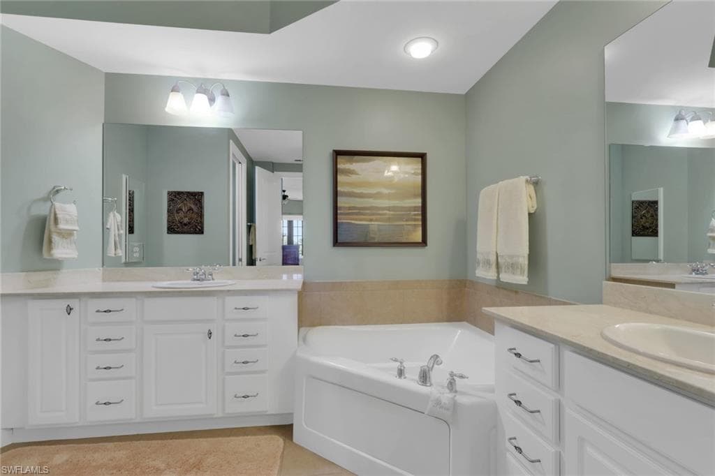 8011 Via Monte Carlo WAY # 2213, ESTERO FL 33928-20