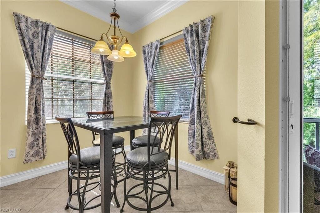 6050 Jonathans Bay CIR # 102, FORT MYERS FL 33908-23