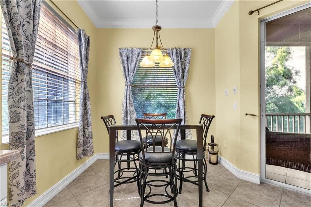 6050 Jonathans Bay CIR # 102, FORT MYERS FL 33908-33