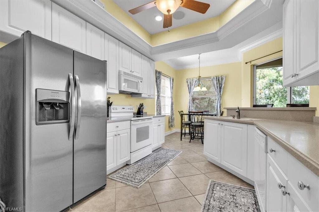 6050 Jonathans Bay CIR # 102, FORT MYERS FL 33908-28