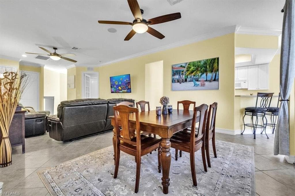 6050 Jonathans Bay CIR # 102, FORT MYERS FL 33908-3