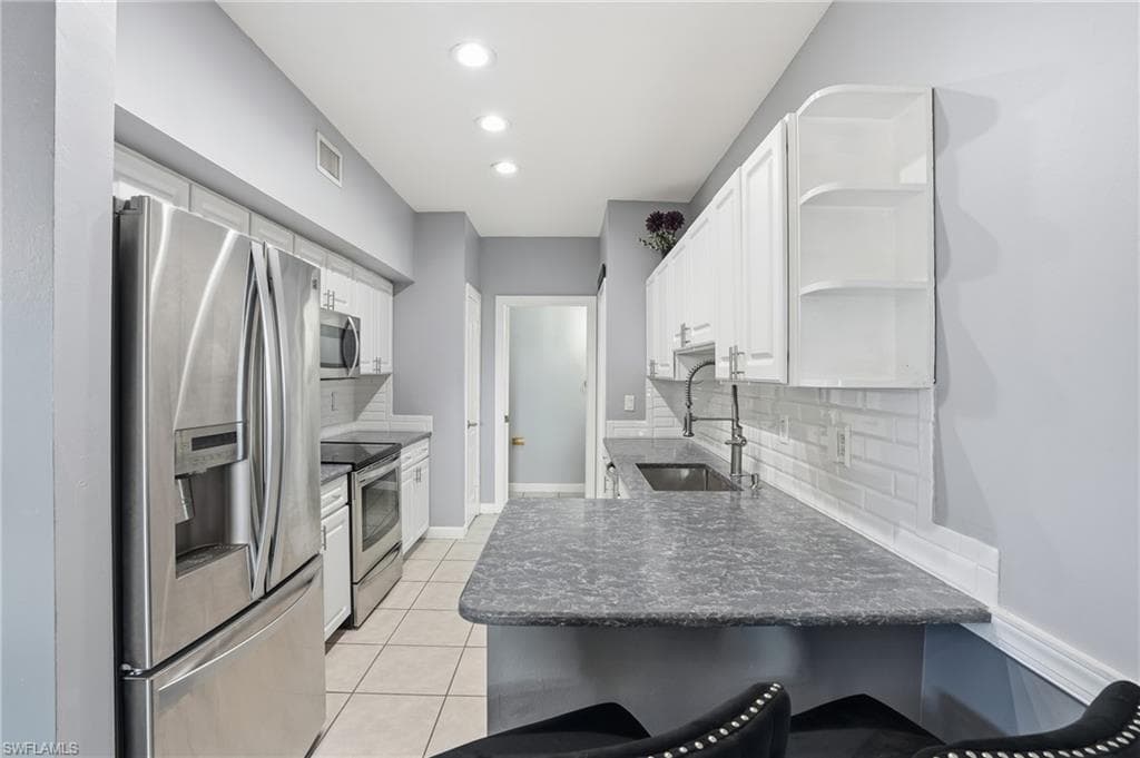 9763 Glen Heron DR-11