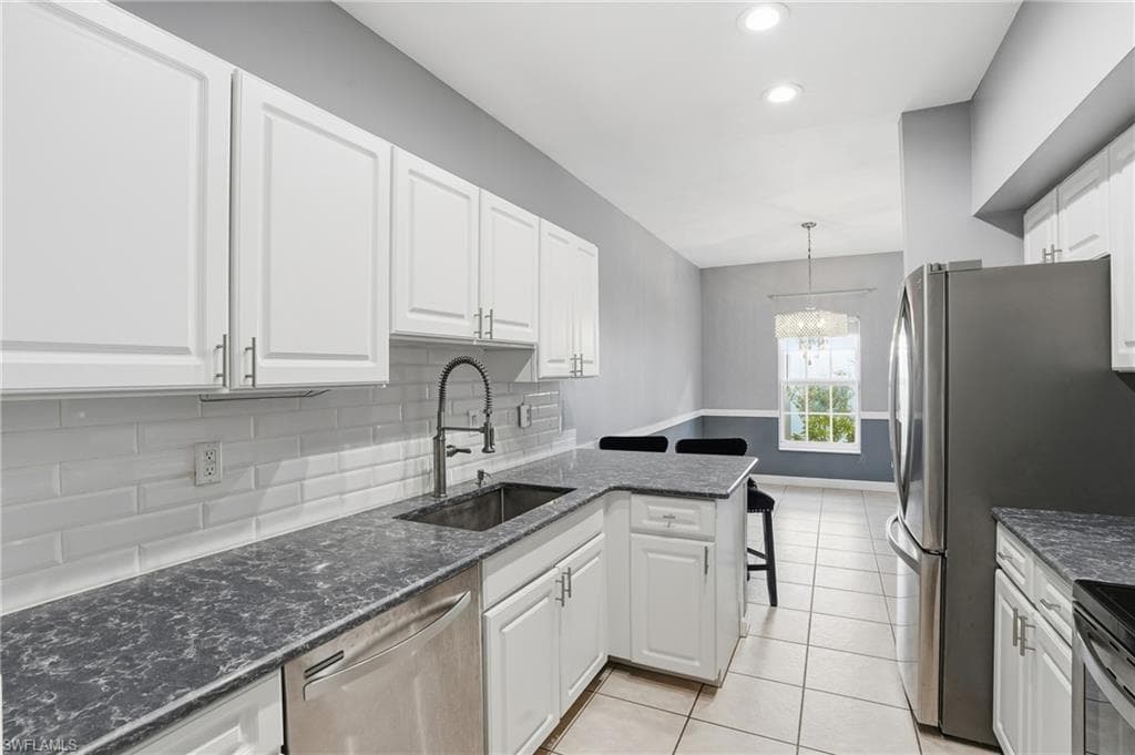 9763 Glen Heron DR-14