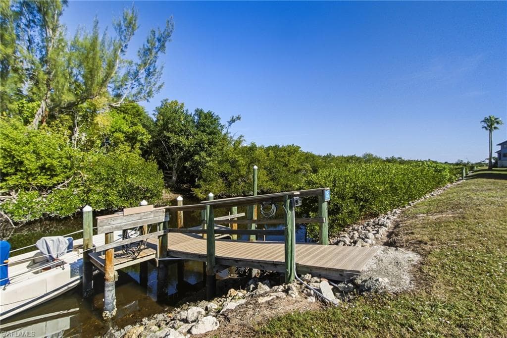 5301 Blue Crab CIR # 4, BOKEELIA FL 33922-12