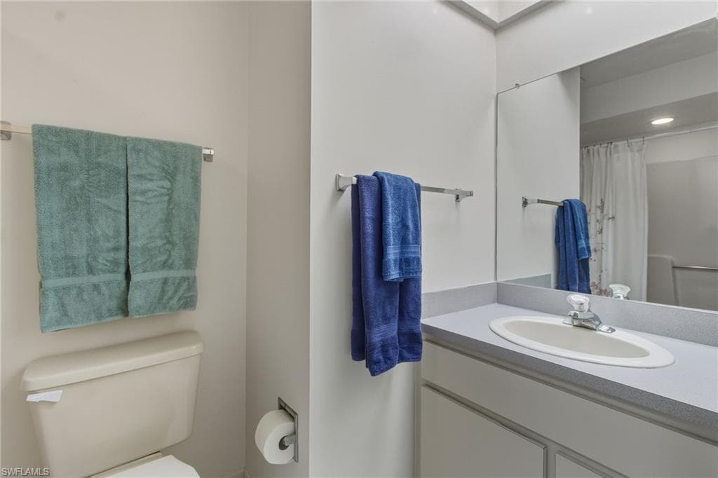 5301 Blue Crab CIR # 4, BOKEELIA FL 33922-27