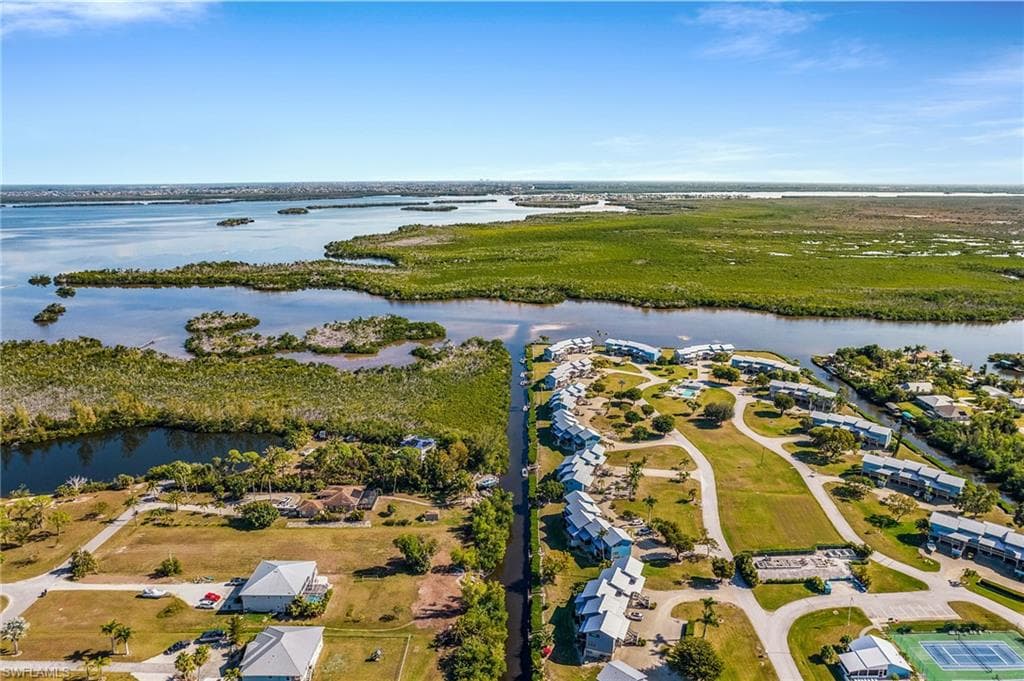 5301 Blue Crab CIR # 4, BOKEELIA FL 33922-4