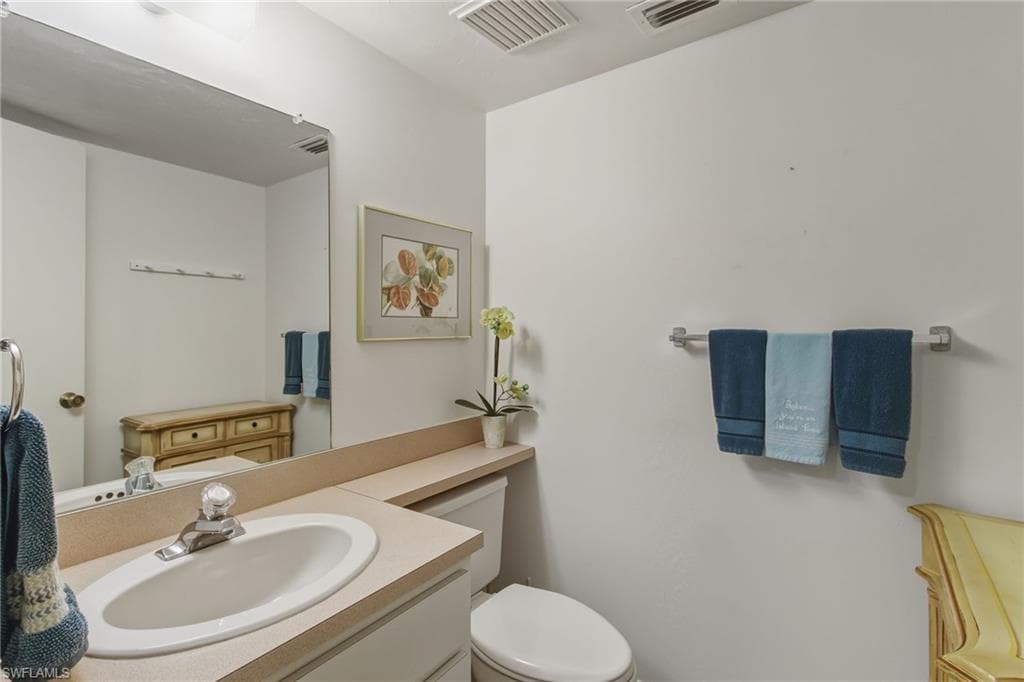 5301 Blue Crab CIR # 4, BOKEELIA FL 33922-17