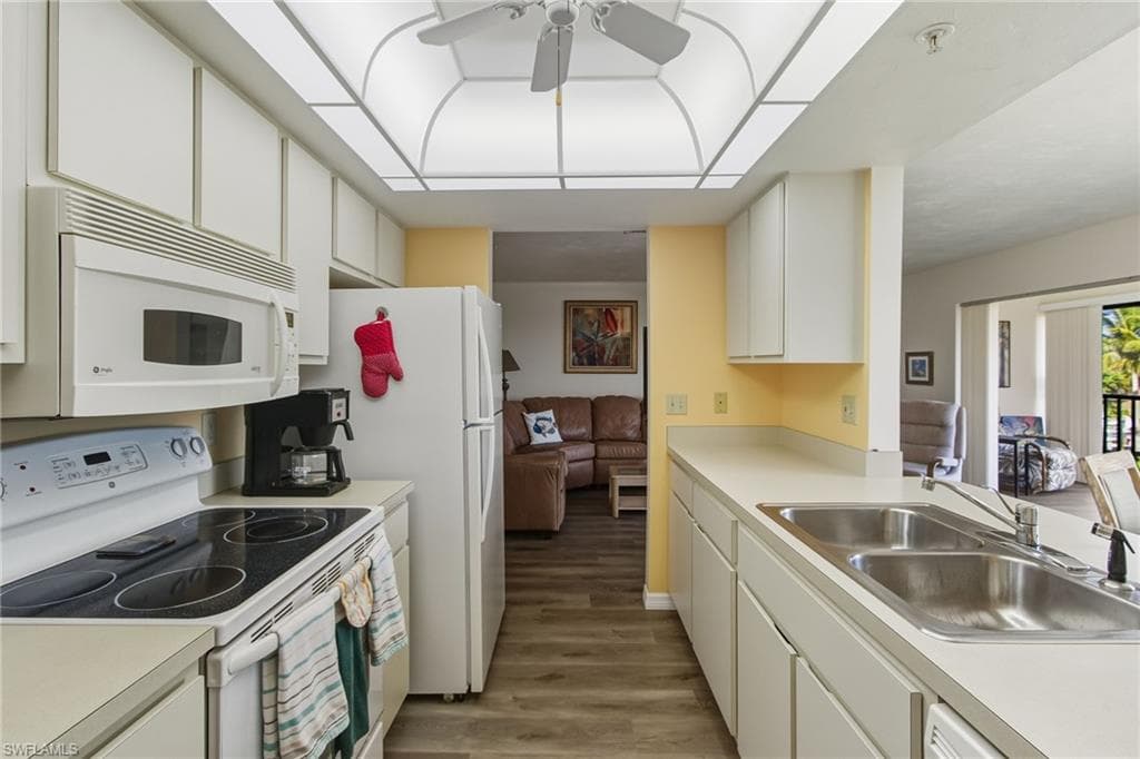 5301 Blue Crab CIR # 4, BOKEELIA FL 33922-10