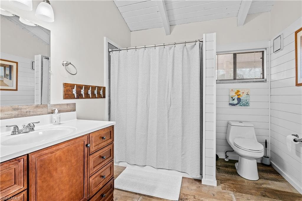 14171 Bokeelia RD, BOKEELIA FL 33922-16