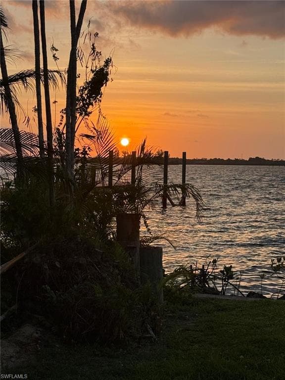 4463 E Riverside DR, FORT MYERS FL 33905-9