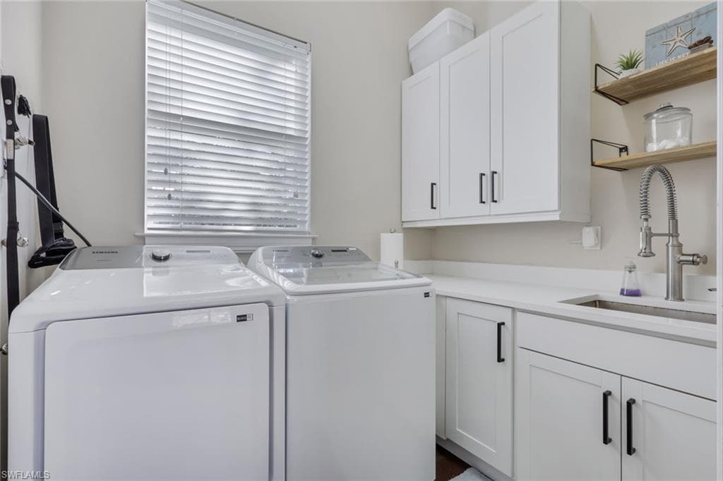 5074 Rustic Oaks CIR, NAPLES FL 34105-37