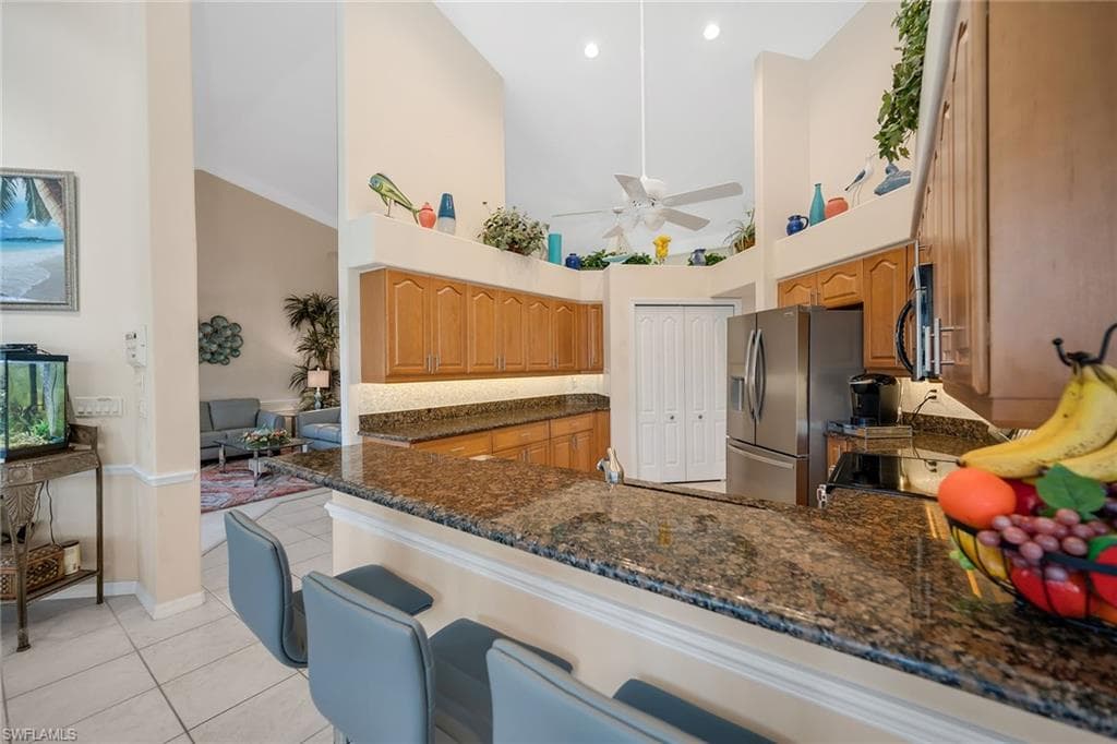 7809 Naples Heritage DR, NAPLES FL 34112-12