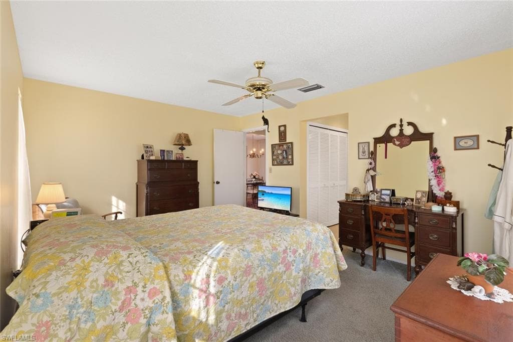 6944 Essex DR, FORT MYERS FL 33919-16